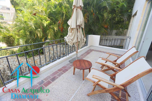 Imagen 18 de 30 de Cad Vista Real Portonovo Suite N7. Terraza Con Vista A La Bahía De Puerto Marqués