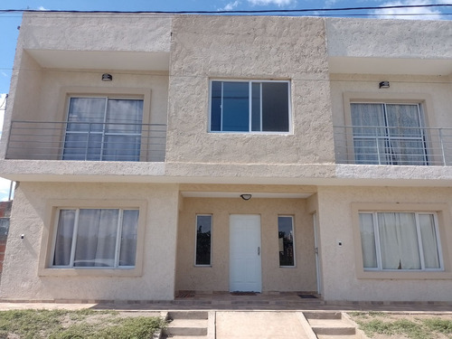 3 Duplex + Terreno En Venta Cafayate El Transito