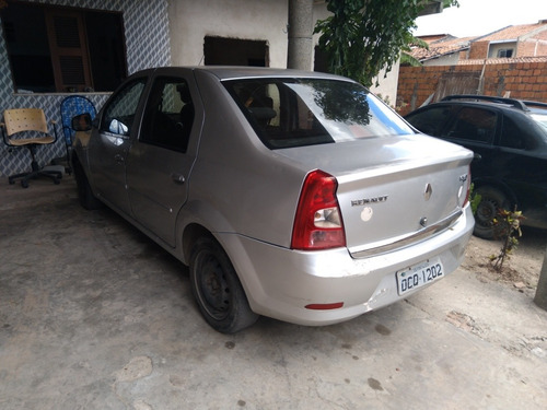 Renault Logan 2011 1.0 16v Expression Hi-flex 4p