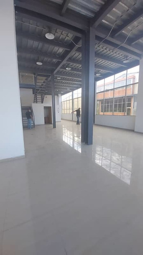 Imagen 2 de 13 de Alquilo Galpon 800m2 Zona Indust Guayos Marzo 2022 Sandra