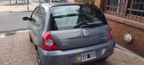 Renault Clio 1.2 Authentique Pack Ii 75cv