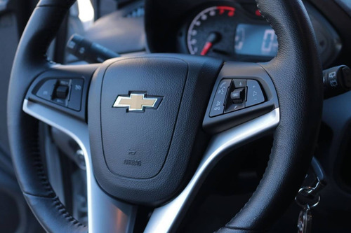 Chevrolet Onix 1.4 Mpfi Activ 8v Flex 4p Manual