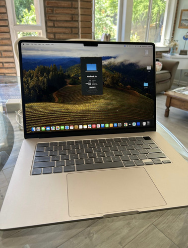 Mac Book Air M3 15-inch Gris (Usado)