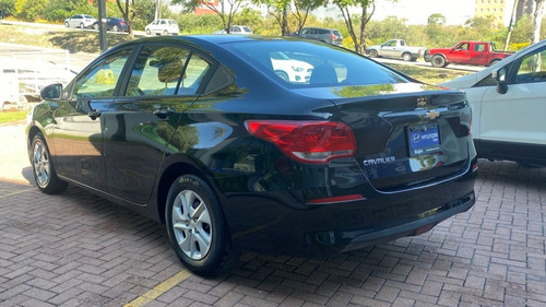 Imagen 2 de 13 de Chevrolet Cavalier