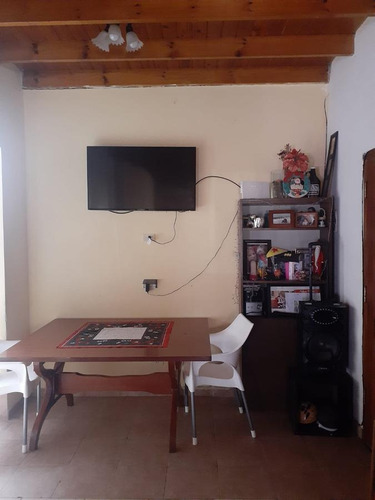 Imagen 4 de 12 de Ph De 2 Amb En Planta Baja Al Frente !! Posee Una Terraza Propia Con Posibilidad De Ampliación!!