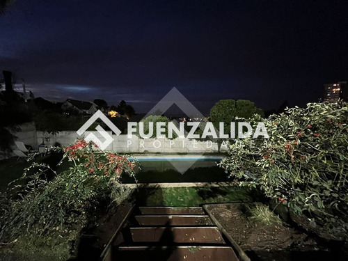 Casa En Venta 4d 4b, Lomas De Montemar, San Cristóbal.