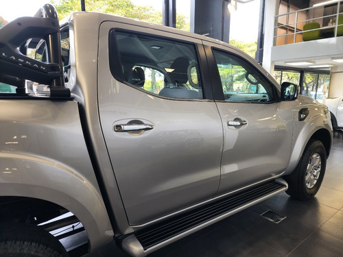 Imagen 4 de 11 de Renault Alaskan Intens 4x4