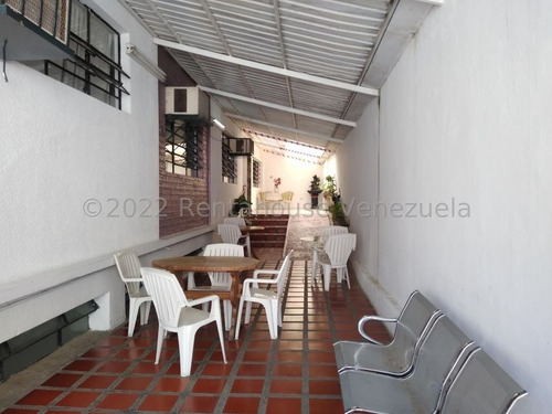 Imagen 3 de 15 de Elys Salamanca Alquila Casa Los Chaguaramos 0412-364-75-15 Código: 22-20393