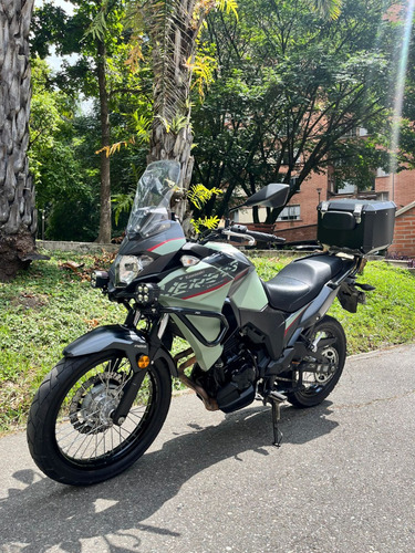 Kawasaki Versys 300 Abs 2023