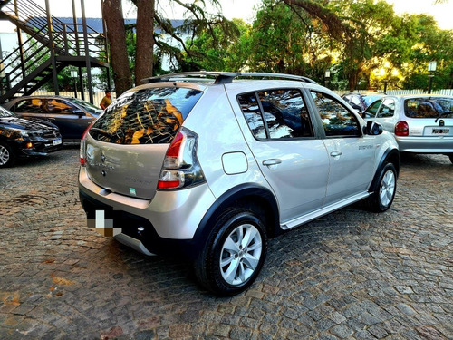 Renault Sandero Stepway Confort 1.6 2011 108.000km T/us Fcio