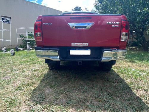 Toyota Hilux 4x4 D/c Srx 2.8 Tdi 6 A/t