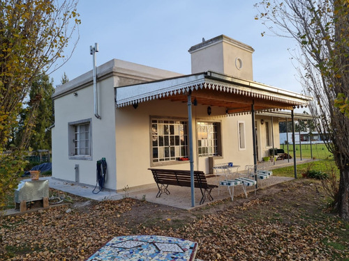 Casa En Venta Chacra De 1 Ha Venta- Carlos Keen - Barrio De Chacras La Catalina- Lujan