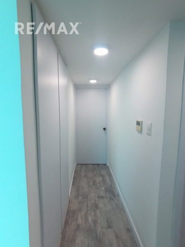Imagen 5 de 8 de Sector Boulevard Playa Mansa Lechería Residencias Monarca. En Venta Apartamento 108m2 Vilmar Salazar 0426-583.17.60