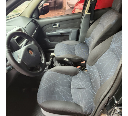 Fiat Palio 1.4 MPI ELX 8V FLEX 4P MANUAL