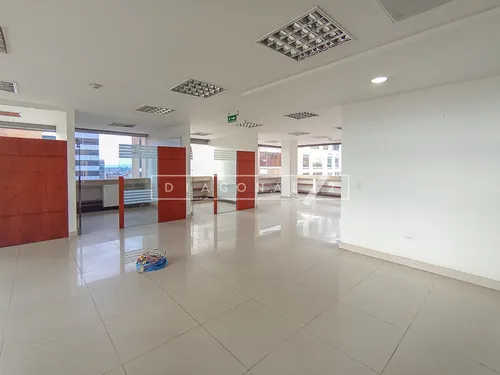 Oficina En Arriendo En Porciúncula