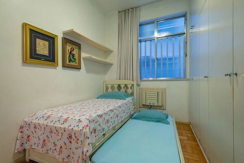Imagem 24 de 30 de Flat À Venda Na Avenida Lúcio Costa, Barra Da Tijuca, Rio De Janeiro - Rj - Liv-0774