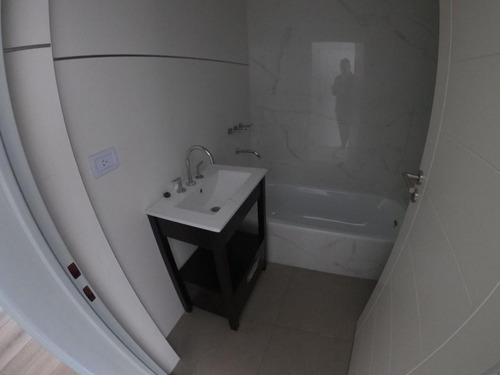 Imagen 8 de 11 de Departamento En Venta En San Justo