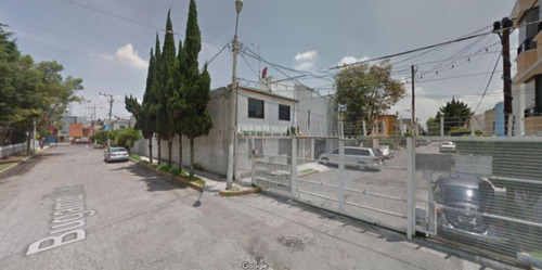 Imagen 2 de 10 de Amplia Casa Con 3 Recamaras En Tlalnepantla
