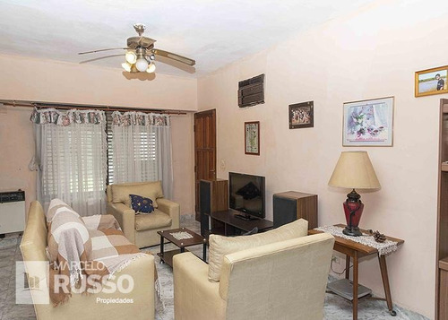 Imagen 2 de 13 de Chalet 6 Ambientes