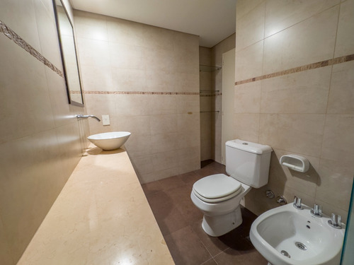 Blanco Encalada 3600. Espectacular Monoambiente De Diseño Con Full Amenities.