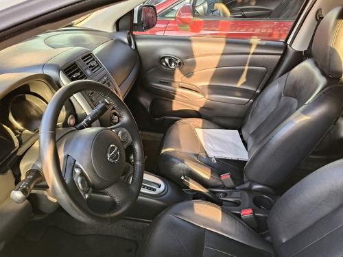 Nissan Versa 1.6 Exclusive At
