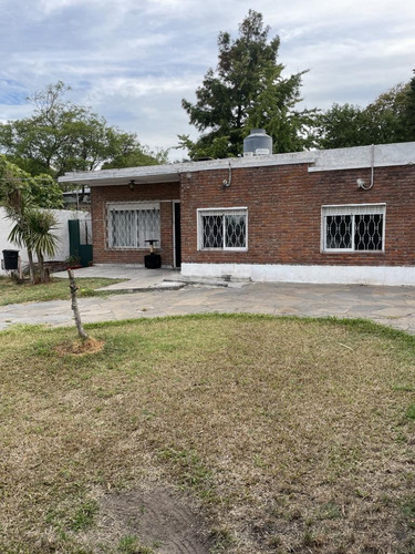 Casa 3 Dormitorios En Carrasco Norte
