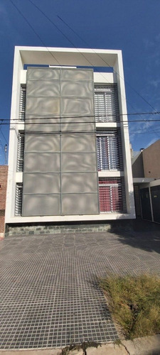 Imagen 1 de 5 de Edificio Completo - 9 Dtos - Ideal Inversor - Alta Cordoba 