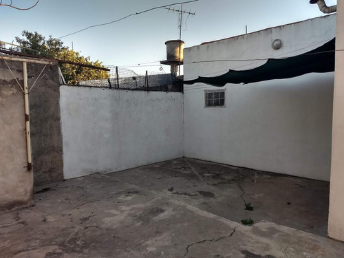 Imagen 9 de 11 de Casa - Isidro Casanova