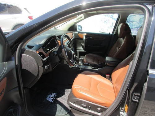 Imagen 8 de 14 de Chevrolet Traverse 2016 3.6 V6 Lt Piel 7 Pasajeros At