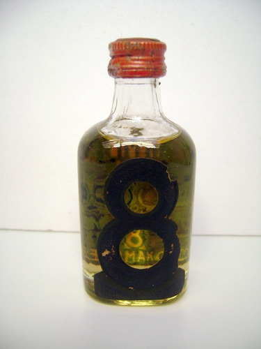 Miniatura Botellita Licor 8 Hermanos Cerrada Coleccion Boedo (Usado)