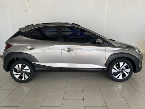 Hyundai HB20X 1.6 Diamoplus Flex Aut. 5P
