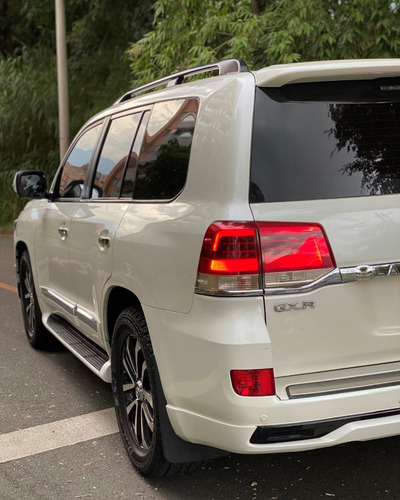 Toyota Sahara Lc 200 Blindaje 2plus