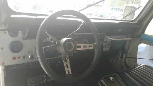 Jeep Willys Cj7. Evolución Del Todoterreno Con Más Tradición