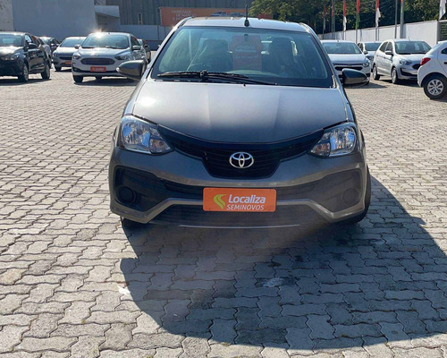 Imagem 1 de 9 de Toyota Etios 1.5 X Sedan 16v Flex 4p Automático