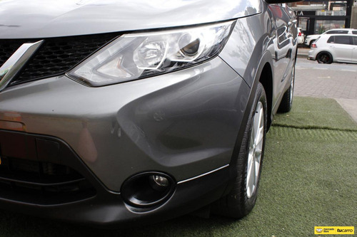 Nissan Qashqai 2.0 Advance 140 hp