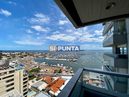 Imagen 2 de 21 de Hermosa Vista Al Puerto