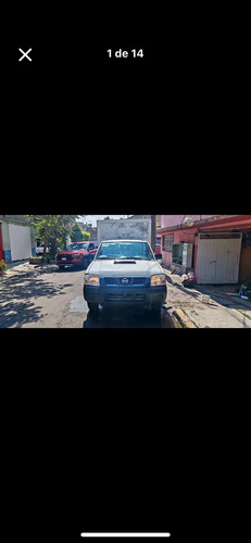 Nissan NP300 2.5 Tdi Chasis 4x4 Mt