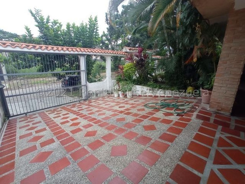 Imagen 1 de 14 de Gustavo Zavala Rentahouse 22-788