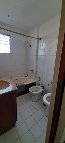 Imagen 10 de 13 de Departamento En Venta En Ramos Mejia Norte