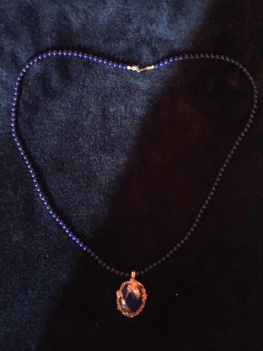 Colar De Corais Azul Marinho E Ouro