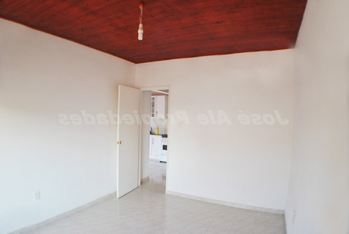 Imagen 5 de 10 de En Venta Vivienda De Dos Dormitorios Colonia Del Sacramento