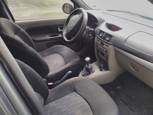 Renault Symbol Privilege 1.6 16v