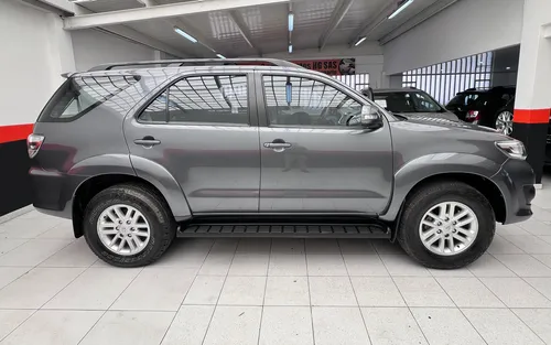 Toyota Fortuner 2.7l 4x2