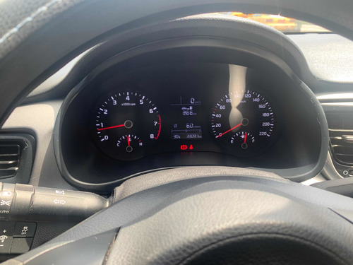 Kia Rio Semifull