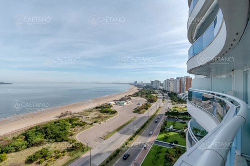 Venta Apartamento 3 Dormitorios Playa Mansa Punta Del Este