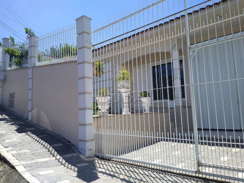 Casa - Forquilhinha - Ref: 33241 - V-33238