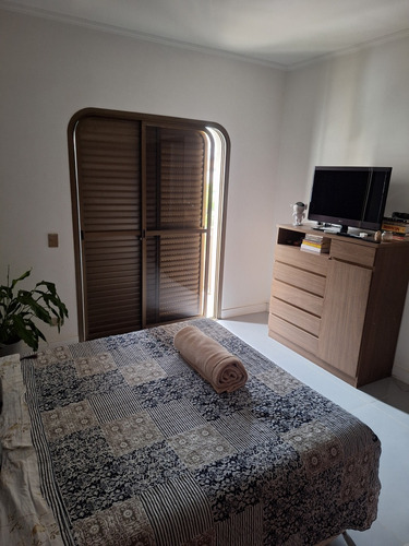 Apartamento 3 Quartos (1 Suíte)3 Banheiros, Sala 2 Ambientes