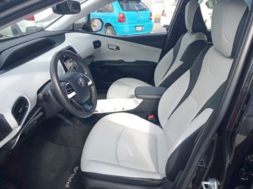 Imagen 7 de 15 de Toyota Prius Premium Hibrido Ta