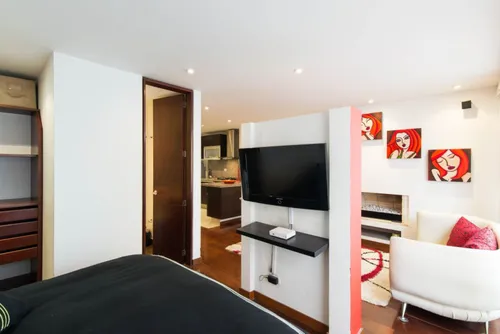 Apartamento En Arriendo En Chicó Navarra. Cod A19935