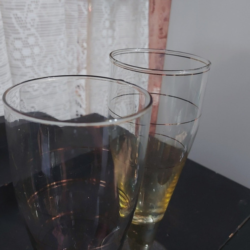 Imagem 10 de 10 de Taça Antiga Cristal Imperial Filete Em Ouro 2 Unidades